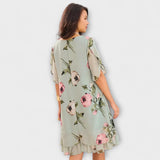 Rózsika™ - Virágmintás ruha fodros szegéllyel