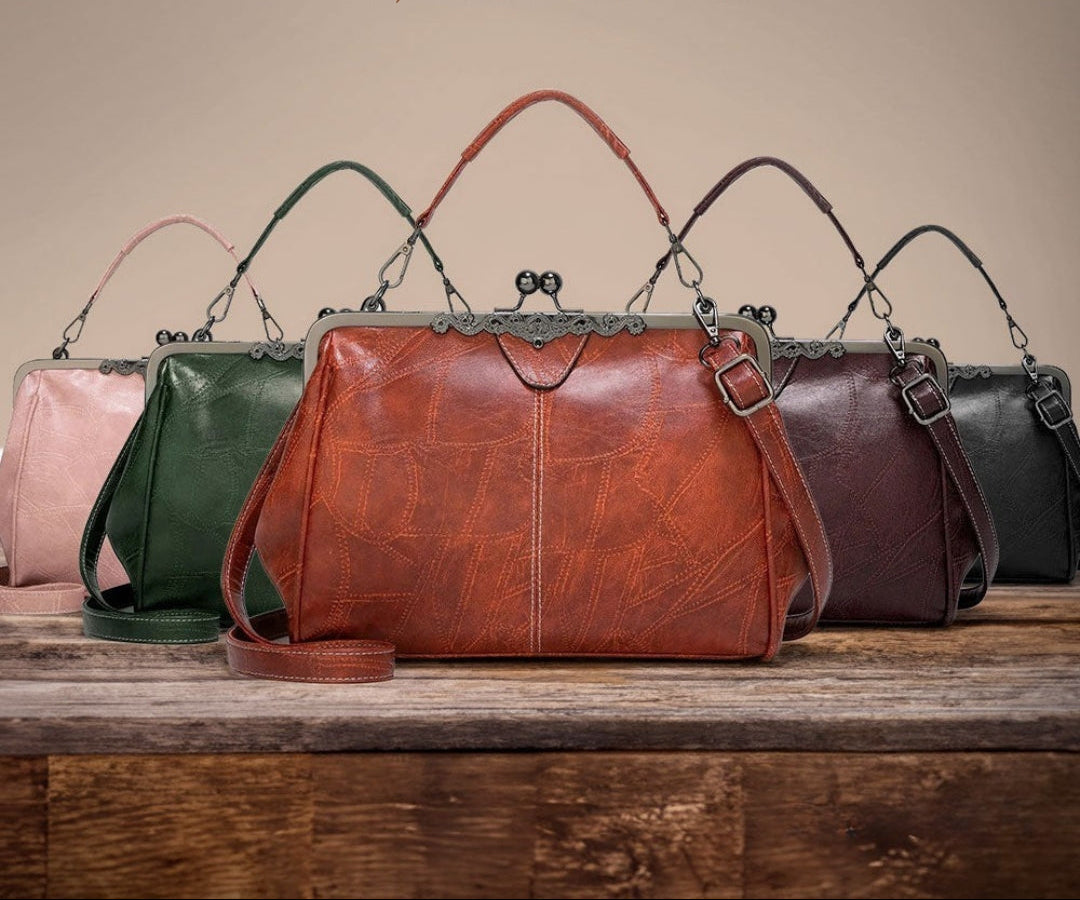 Aranka™ - Vintage csatos bőr táska filigrános kerettel