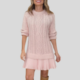 Anett™ - Fonott mintás kötött ruha pliszírozott szegéllyel