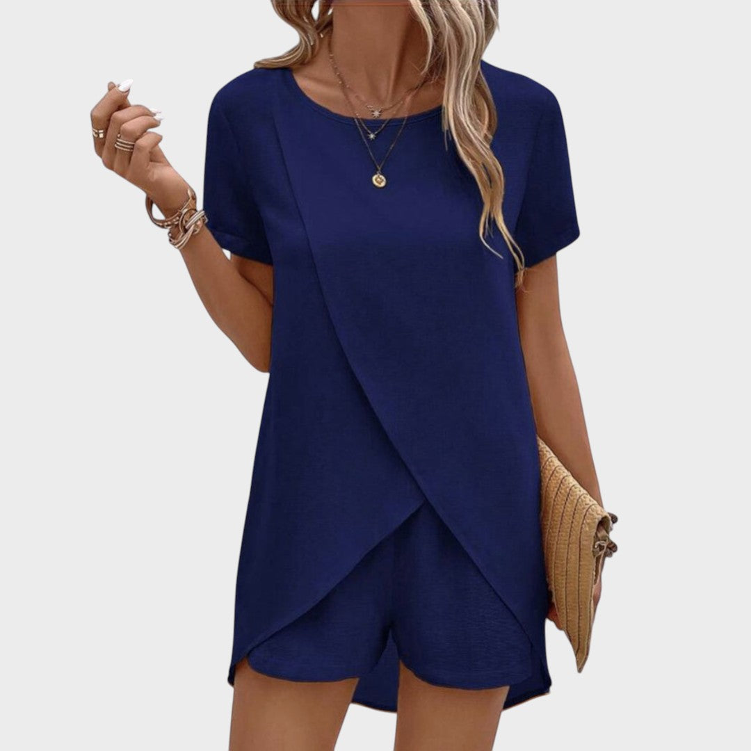 Petra™ - Aszimmetrikus blúz és short szett