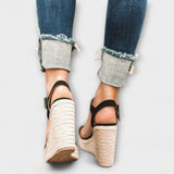 Ursula™ - Velúr ékszáras szandál fonott platformtalppal