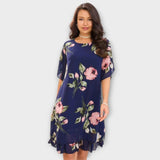 Rózsika™ - Virágmintás ruha fodros szegéllyel