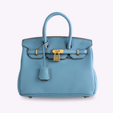 Dorottya™ - Strukturált bőr táska lakattal és arany zárral