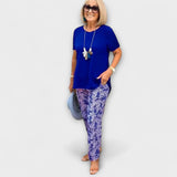 Diána™ - Egyszínű top és mintás nadrág szett