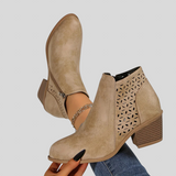 Ágnes™ - Áttört mintás bokacsizma