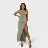 Tímea™ - Testhezálló ruha hasítékkal