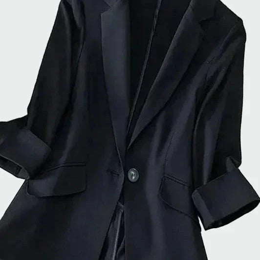 Dalma™ - Modern szabású blézer