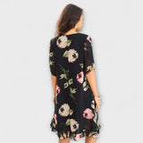 Rózsika™ - Virágmintás ruha fodros szegéllyel