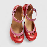 Szilvia™ - Kétszínű bőr kerek kivágással és blokksarokkal