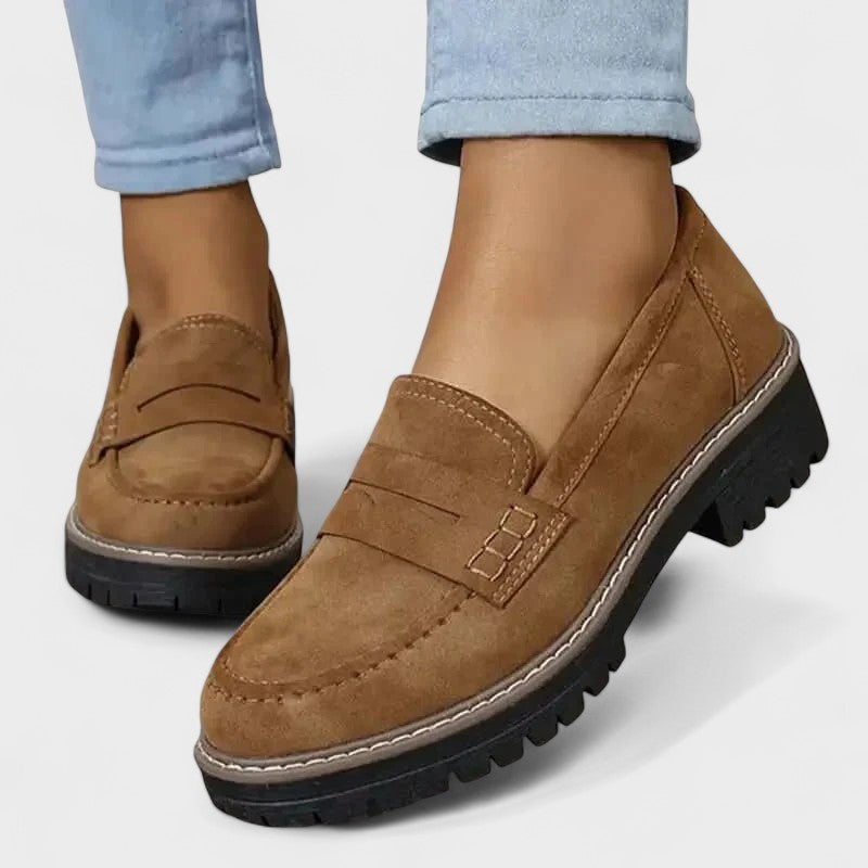 Regina™ - Egyszerű és kényelmes mokaszinok