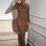 Kincsőke™ - Csillogó aszimmetrikus vállú ruha