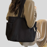 Boglárka™ - Bordázott bársony tote táska