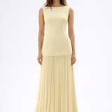 Patrícia™ - Pliszírozott alkalmi ruha